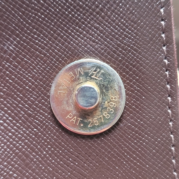 Sold! - Picture 5 of 8